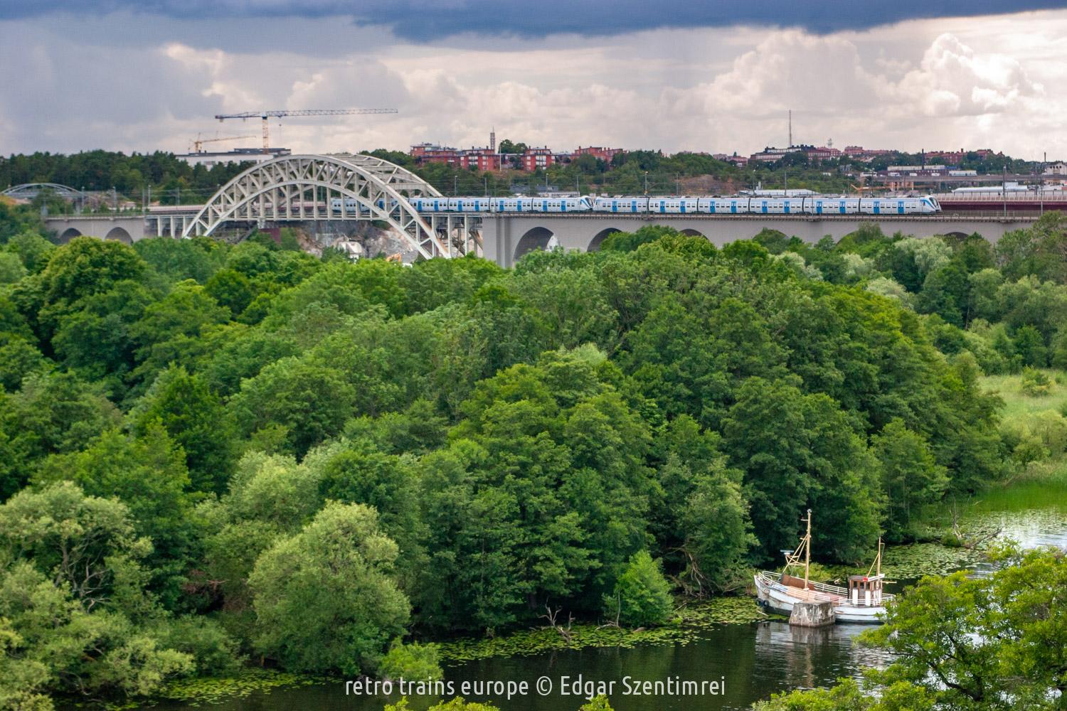 2012-07-13_s-sj-x60_stockholm-arstabroarna
