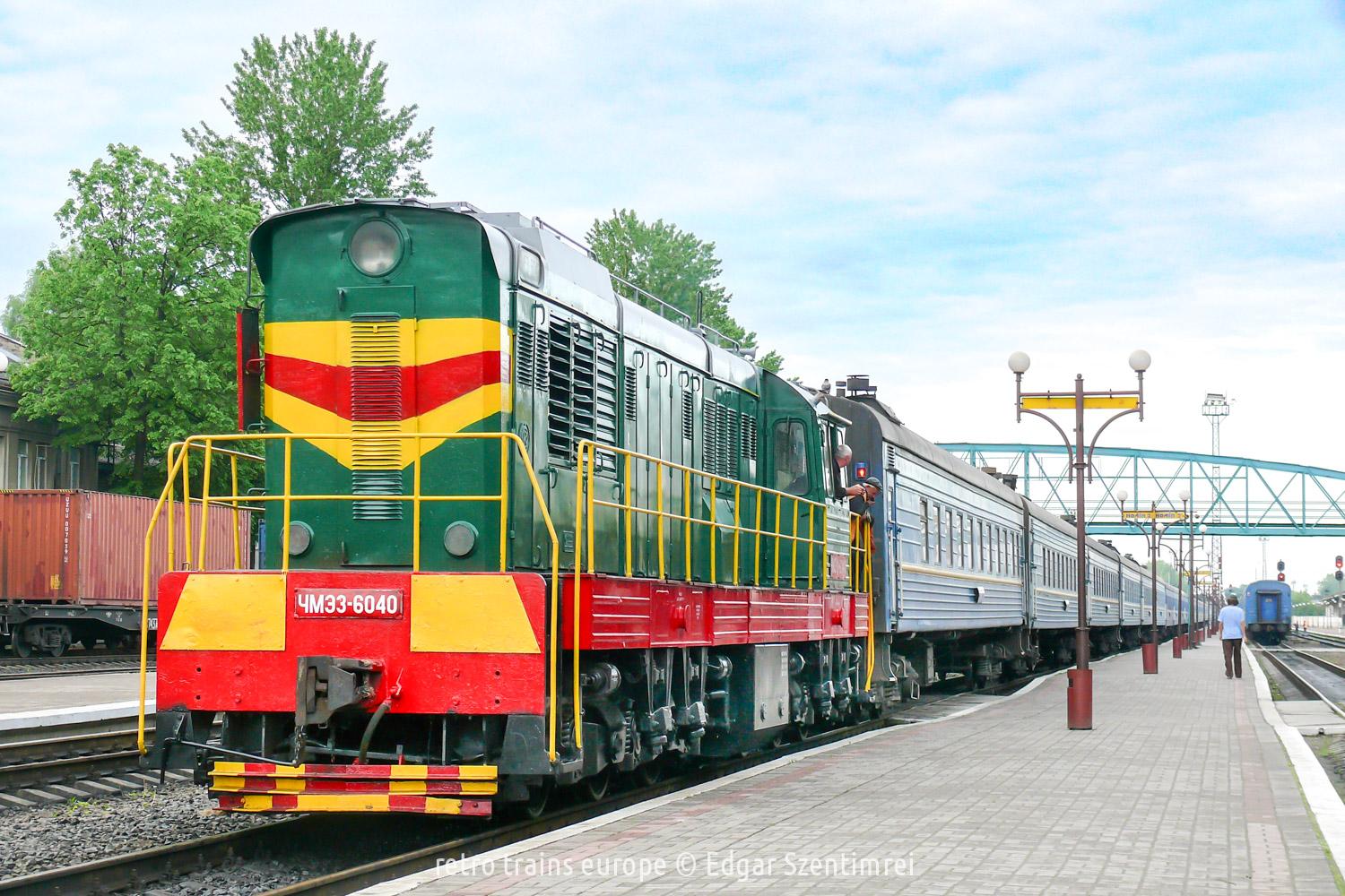 ChME3 6040 of the Ukrainian Railways (UŽ) at station Ivano Frankivsk